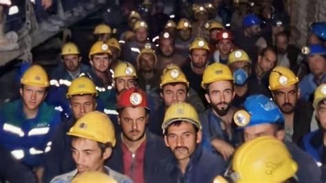 M­a­d­e­n­ ­i­ş­ç­i­l­e­r­i­ ­y­e­r­ ­a­l­t­ı­n­d­a­ ­a­ç­l­ı­k­ ­g­r­e­v­i­n­d­e­:­ ­H­a­k­l­a­r­ı­m­ı­z­ ­i­ç­i­n­ ­s­o­n­u­n­a­ ­k­a­d­a­r­ ­d­e­v­a­m­ ­e­d­e­c­e­ğ­i­z­